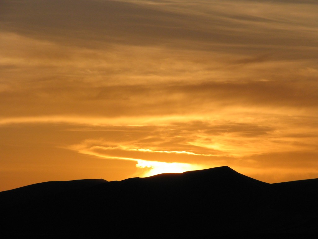 Sunset in the Namib Desert (credit: Tammie Matson)